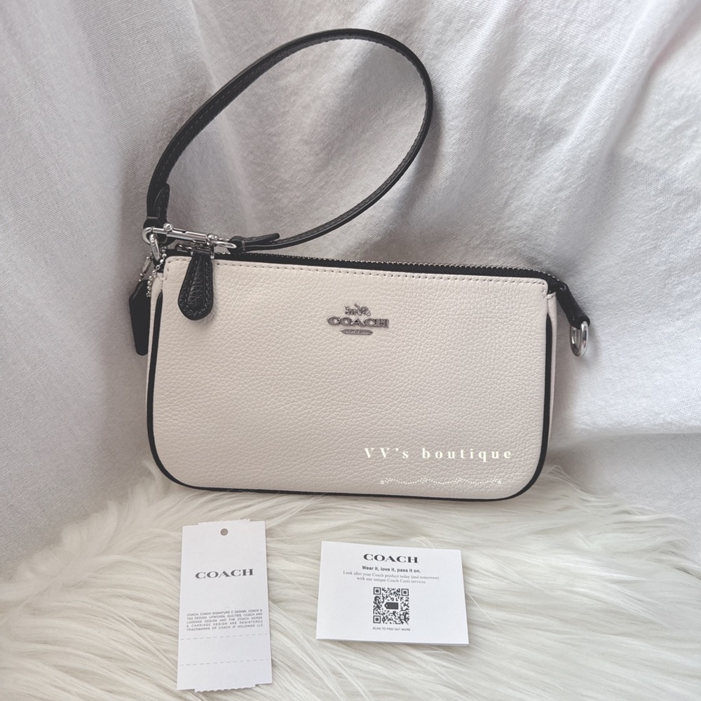 NWT Coach Nolita 19 Pebble Leather Large Wristlet Pochette Bag Chalk Black CP490 - Picture 4 of 9